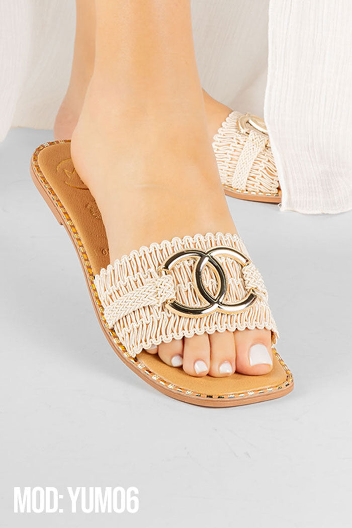 YUM06